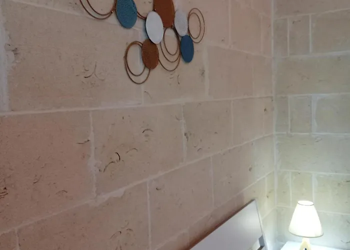 Arzeria Bed & Breakfast 3*